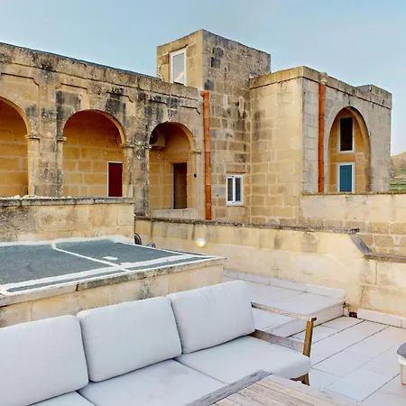 Dar Il-hena - Private With Pool, Gozo Għasri