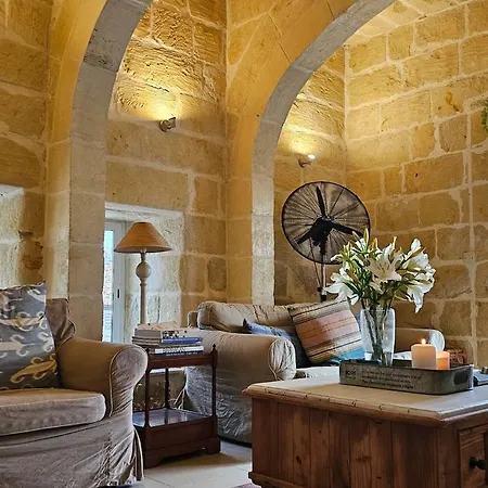 Dar Il-hena - Private With Pool, Gozo Case de vacanță *
